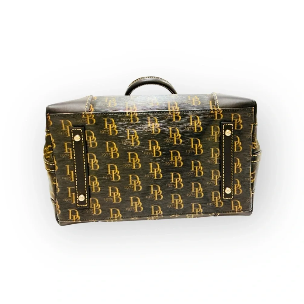 Dooney & Bourke 1975 Signature Vanessa Tote, Original COA, Dust Bag Vintage NWT - Picture 8 of 16